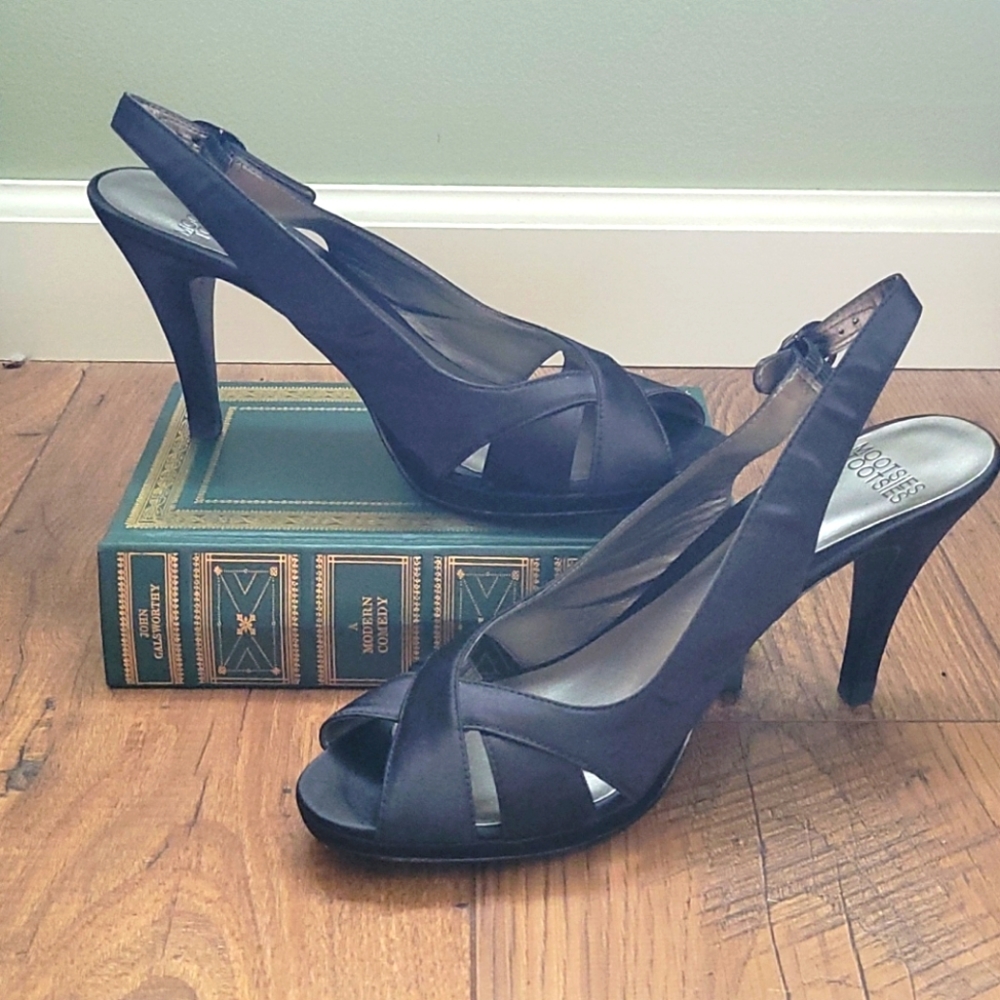 Black Peep Toe Mootsie Tootsie Heels 8.5